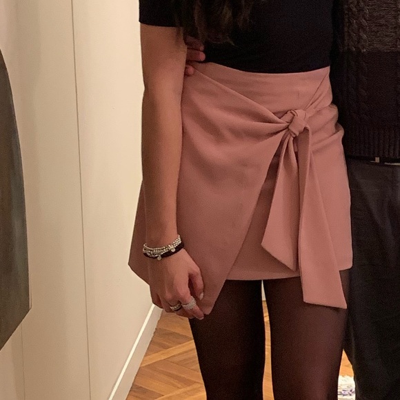 Wilfred pink mini skirt size 4 - Picture 3 of 7